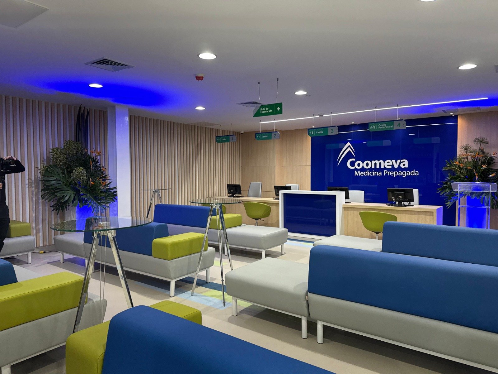 Sede Coomeva Medicina Prepagada, sala de atención